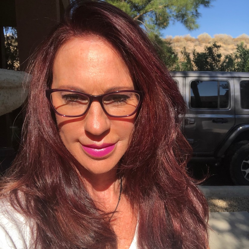 Meet your Posher, Annette